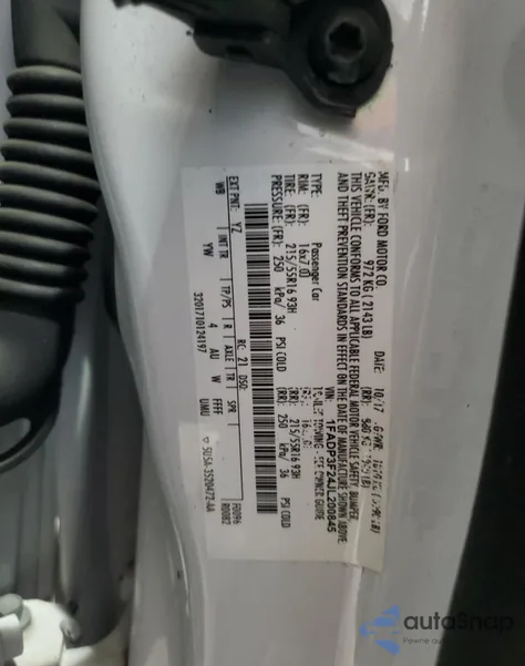 2018 Ford Focus Se z USA, uszkodzony, nr VIN 1FADP3F24JL200845